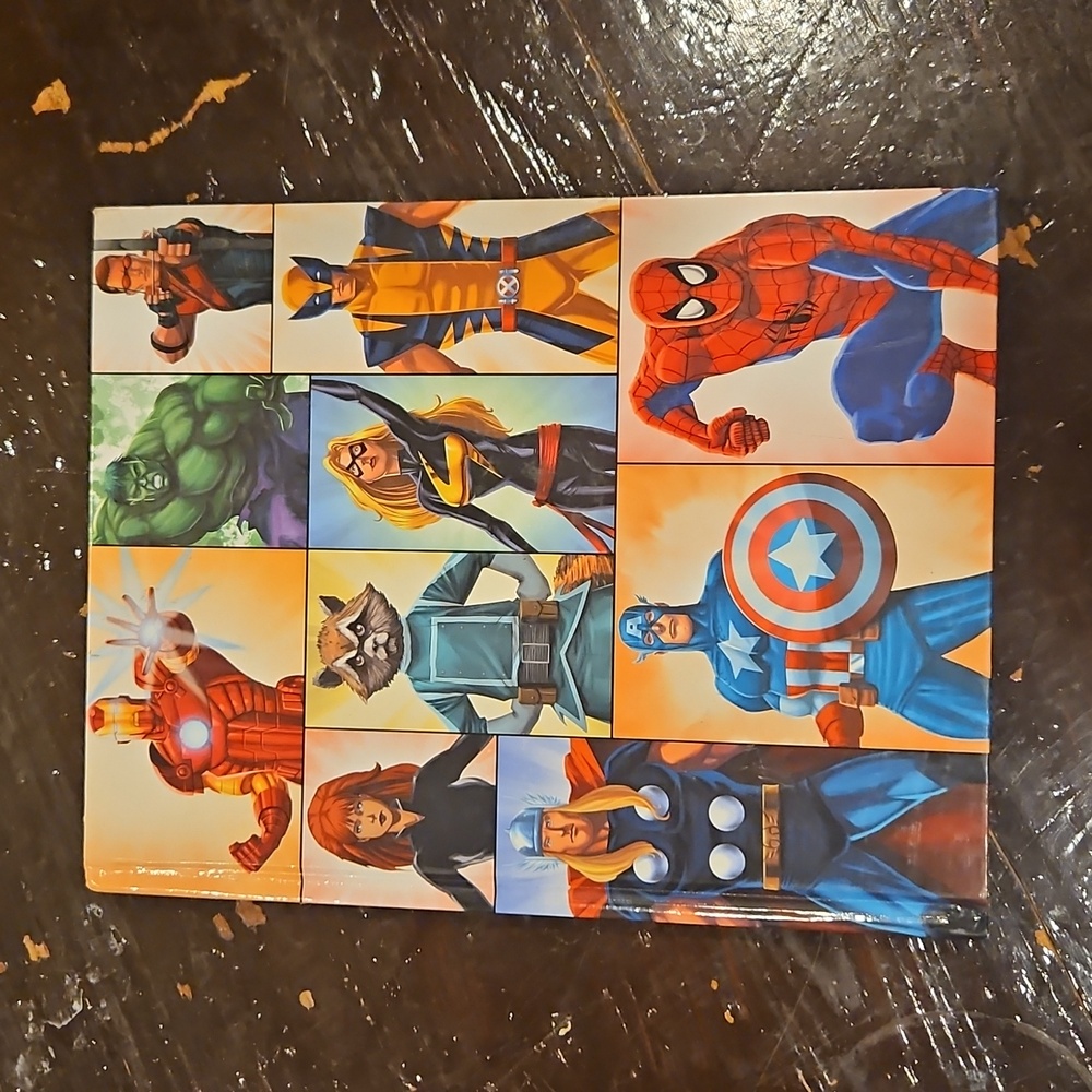 Marvel Comics "Meet The Marvelous Superheroes" Book